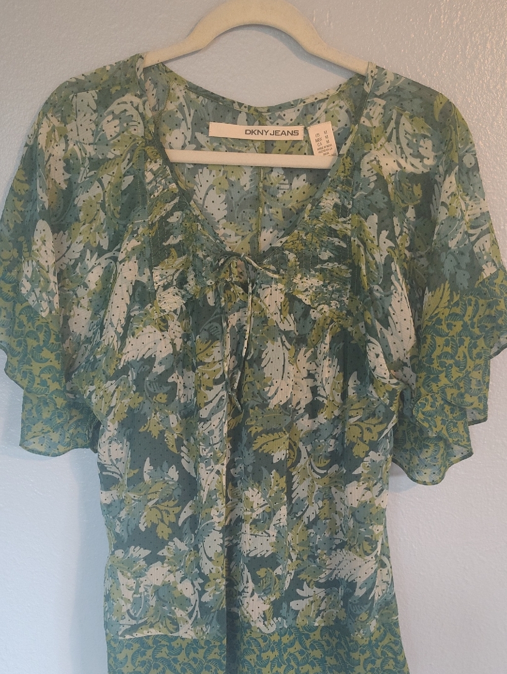 Dkny Green Floral Lightweight Women's Blouse